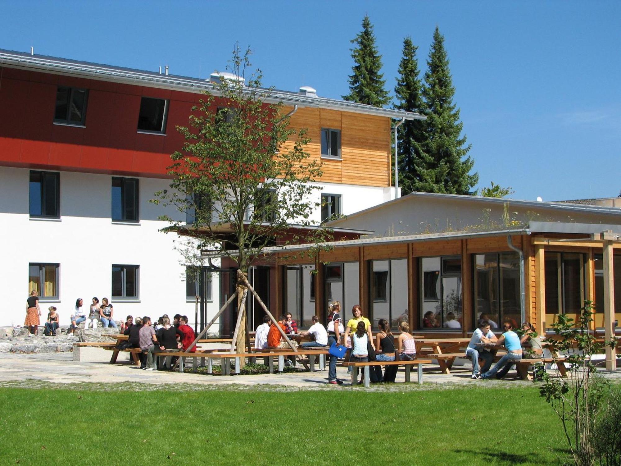 Jugendherberge Garmisch-Partenkirchen - Membership Required! Экстерьер фото