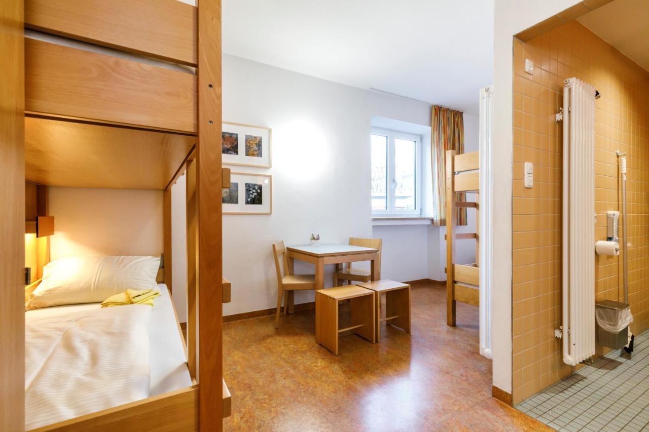 Jugendherberge Garmisch-Partenkirchen - Membership Required! Экстерьер фото